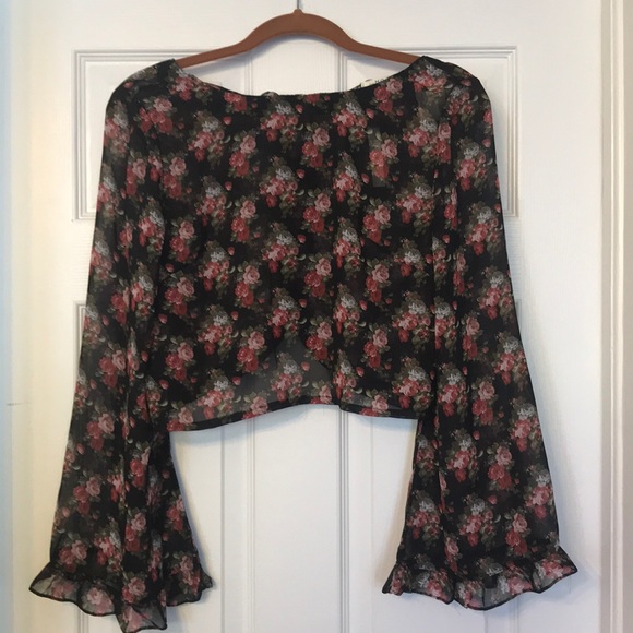NWT Floral Crop Top by the Hanger - Picture 1 of 5